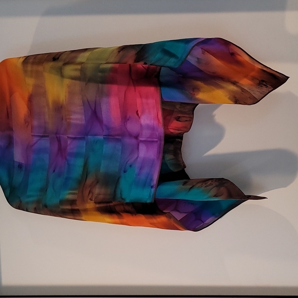 STUNNING 100% Silk popover. - Picture 4 of 6